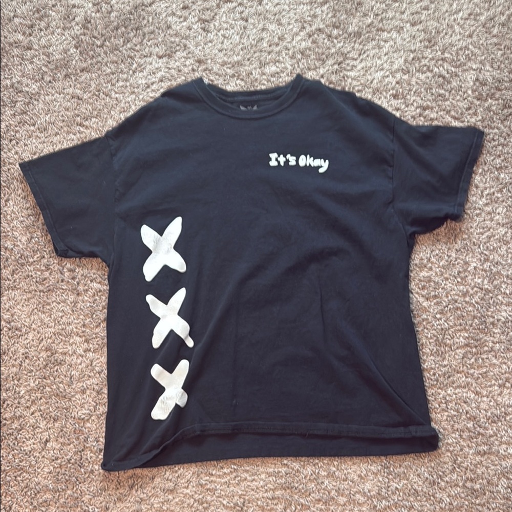 Black and White Short Sleeve Tee with Bold Graphic